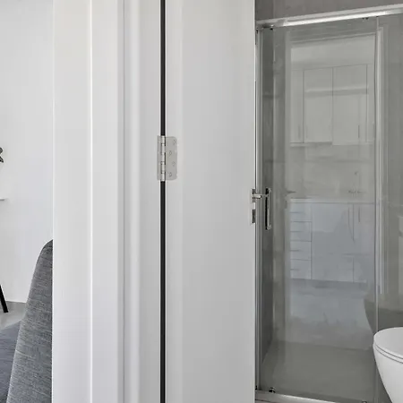 Phaedrus Living Alkminis Seaview Mare 파포스